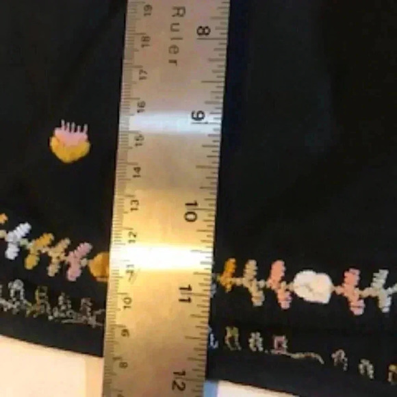 Madewell Springtime Embroidered Black Pull On Shorts w/ Pockets Womens Sz XS - Picture 9 of 11
